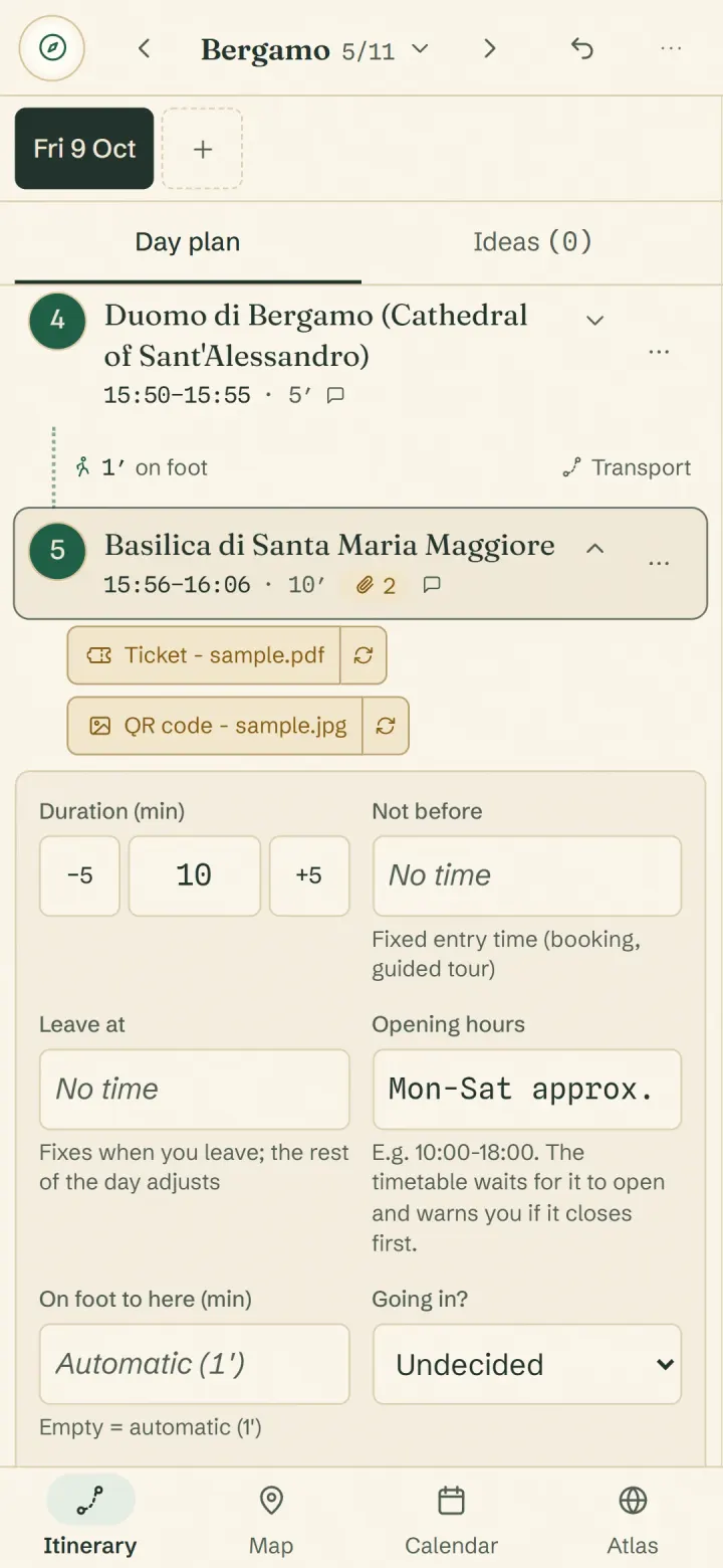 A stop with its tickets saved on the phone